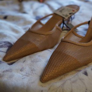 Zara - Tan Kitten Heels